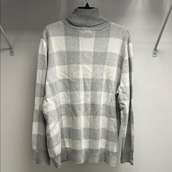 L.L. Bean Gray Checkered Turtleneck Sweater - Picture 4 of 4